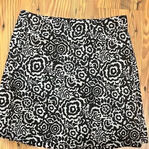 RipSkirt patterned Black & White Floral-Print A-Line Skirt